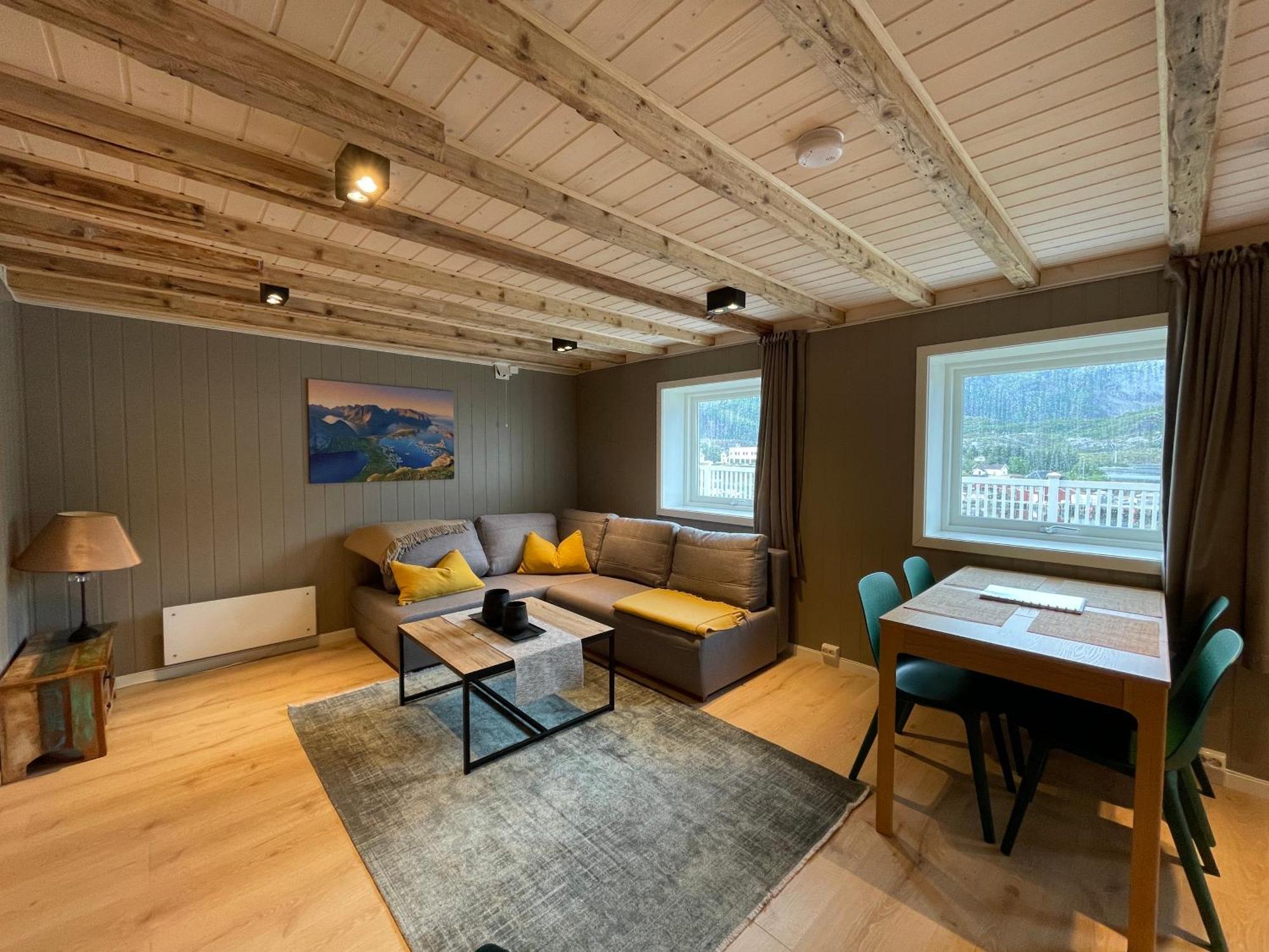 Lofoten Planet Studio Sørvågen Exterior foto